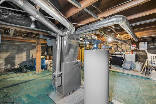 53 Spokane Street, Kimberley, BC - Indoor Photo Showing Basement