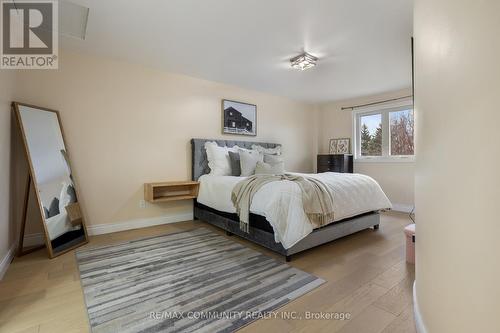 127 Glenvalley Drive, Cambridge, ON - Indoor Photo Showing Bedroom