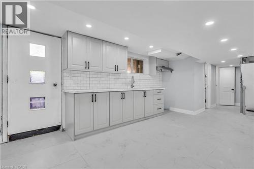 84 Avalon Place, Kitchener, ON - Indoor