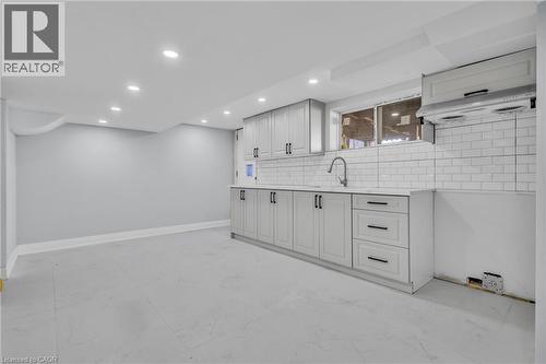 84 Avalon Place, Kitchener, ON - Indoor