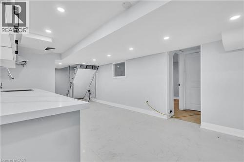 84 Avalon Place, Kitchener, ON - Indoor