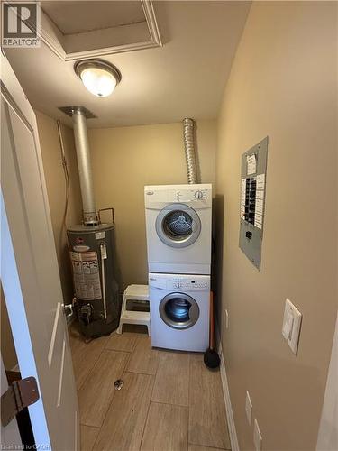 5 Jaczenko Terrace, Hamilton, ON - Indoor Photo Showing Laundry Room
