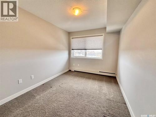 302 333 Morrison Drive, Yorkton, SK - Indoor Photo Showing Other Room
