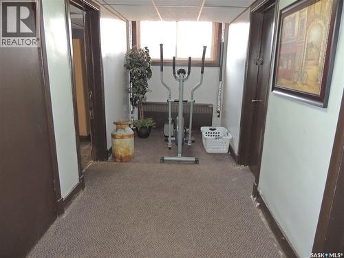 729 Carbon Avenue, Bienfait, SK - Indoor Photo Showing Other Room