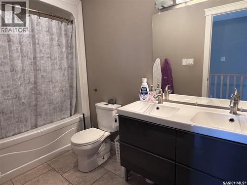 237 Eagle Point Drive, La Ronge, SK - Indoor Photo Showing Bathroom
