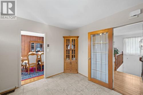 808 Nicholson Avenue, Ottawa, ON - Indoor Photo Showing Other Room