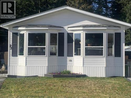 22-5455 BORDEN PLACE  Powell River, BC V8A 3W1