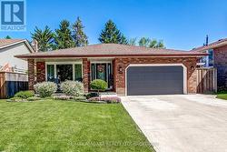 104 WHITEOAK CRESCENT Welland (N. Welland), ON L3C 6E6