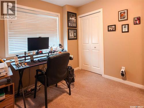 102 5525 Blake Crescent, Regina, SK - Indoor Photo Showing Office