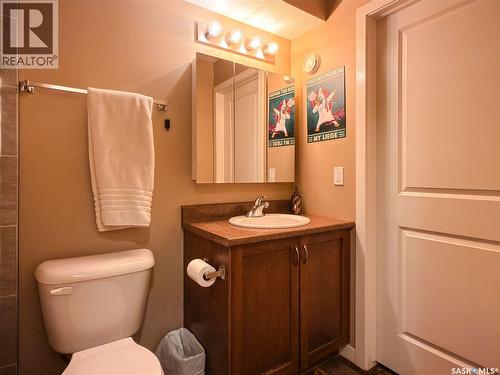 102 5525 Blake Crescent, Regina, SK - Indoor Photo Showing Bathroom