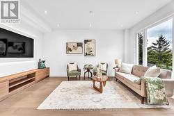 51 VERDI ROAD Richmond Hill, ON L4E 4P7