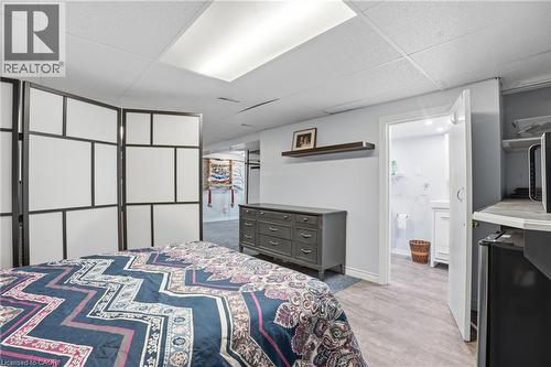 77 Arcade Crescent, Hamilton, ON - Indoor Photo Showing Bedroom
