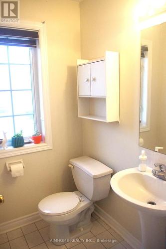 4889 James Austin Drive, Mississauga, ON - Indoor Photo Showing Bathroom