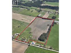 4462 Salmon River Road Spallumcheen, BC V4Y 0W7