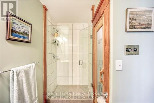 968 Sumac Lane, Midland, ON - Indoor Photo Showing Bathroom