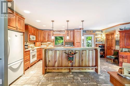 968 Sumac Lane, Midland, ON - Indoor Photo Showing Kitchen