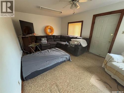 202 Dixon Avenue, Kinistino, SK - Indoor