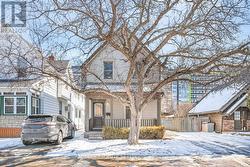 181 LEBRETON STREET N  Ottawa, ON K1R 7H7