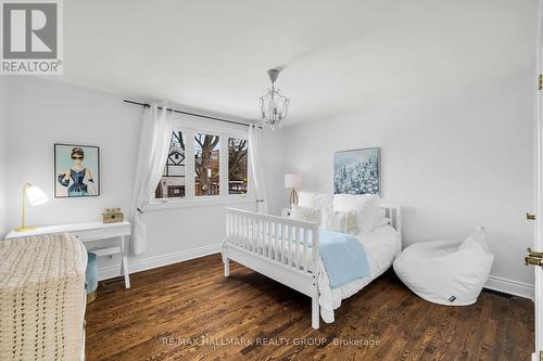 547 Denbury Avenue, Ottawa, ON - Indoor Photo Showing Bedroom