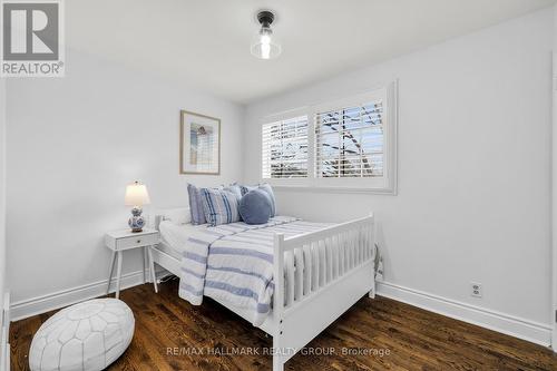 547 Denbury Avenue, Ottawa, ON - Indoor Photo Showing Bedroom