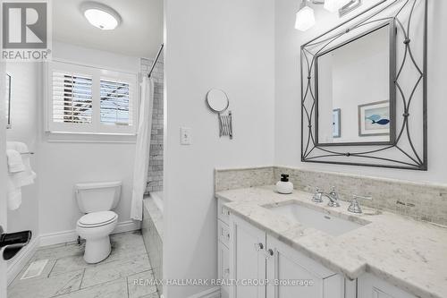 547 Denbury Avenue, Ottawa, ON - Indoor Photo Showing Bathroom