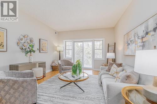 207 - 220 MAIN STREET N  Uxbridge, ON L9P 0B6