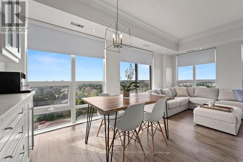 902 - 7730 Kipling Avenue, Vaughan, ON - Indoor