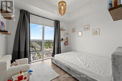 902 - 7730 Kipling Avenue, Vaughan, ON - Indoor Photo Showing Bedroom