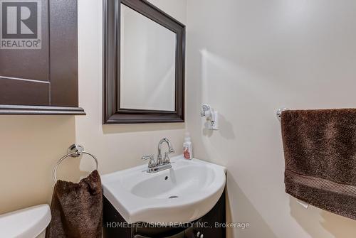 55 Etherington Crescent, Barrie, ON - Indoor Photo Showing Bathroom