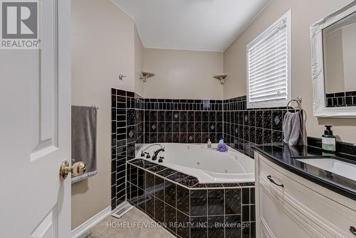55 Etherington Crescent, Barrie, ON - Indoor Photo Showing Bathroom