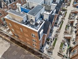 28 - 89 LILLIAN STREET Toronto (Mount Pleasant West), ON M4S 2H7