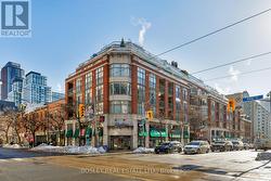 505 - 39 JARVIS STREET Toronto, ON M5E 1Z5