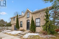 200 ST GEORGE STREET E Centre Wellington (Fergus), ON N1M 1K4