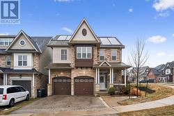 18 GEDDES CRESCENT Guelph (Kortright West), ON N1G 5K7