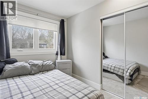 14 455 Pinehouse Drive, Saskatoon, SK - Indoor Photo Showing Bedroom