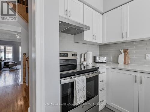 1521 Danforth Avenue, Toronto, ON - Indoor Photo Showing Kitchen