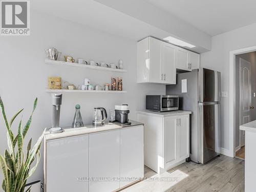 1521 Danforth Avenue, Toronto, ON - Indoor Photo Showing Kitchen