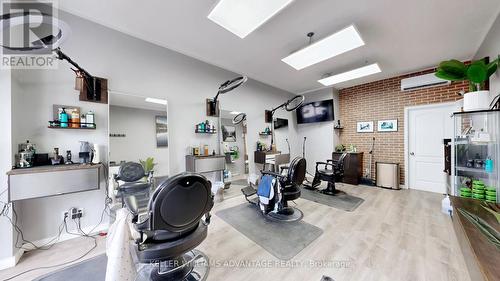 1521 Danforth Avenue, Toronto, ON - Indoor