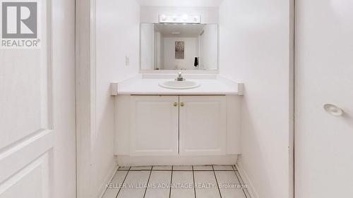 1521 Danforth Avenue, Toronto, ON - Indoor Photo Showing Bathroom