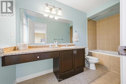 64 Evaridge Drive, Markham, ON - Indoor Photo Showing Bathroom