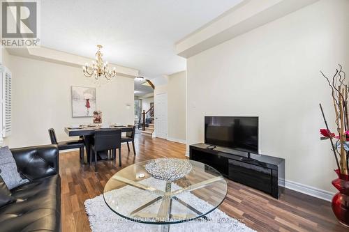64 Evaridge Drive, Markham, ON - Indoor Photo Showing Living Room
