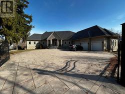 BASEMENT UNIT A - 64 HILLSIDE AVENUE Vaughan, ON L4K 1X1