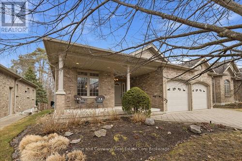 28 NORTH POINTE DRIVE  Stratford, ON N5A 8C3