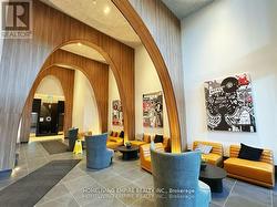 206 - 270 DUFFERIN STREET Toronto, ON M6K 0H8