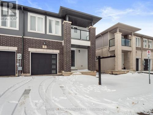 27 RENFREW TRAIL  Welland (N. Welland), ON L3C 0K2