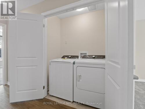 27 Renfrew Trail, Welland (N. Welland), ON 