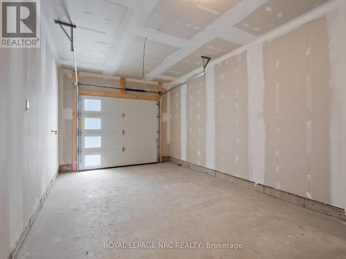 27 Renfrew Trail, Welland (N. Welland), ON 