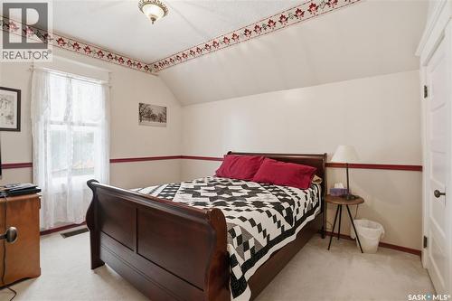 205 3Rd Avenue, Harris, SK - Indoor Photo Showing Bedroom