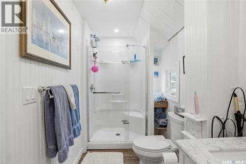 205 3Rd Avenue, Harris, SK - Indoor Photo Showing Bathroom