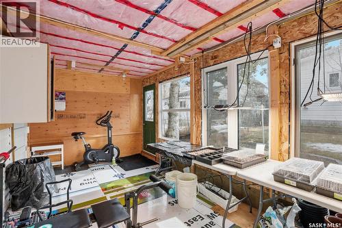 205 3Rd Avenue, Harris, SK - Indoor